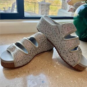 Chelsea & Violet silver rhinestone embellished studded 3 band platform sandals